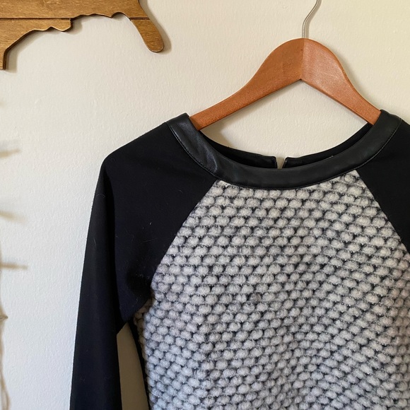 SOLD - Picture 2 of 9